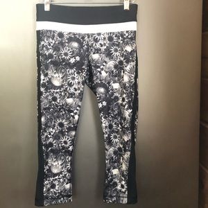 Lululemon Cropped Leggings